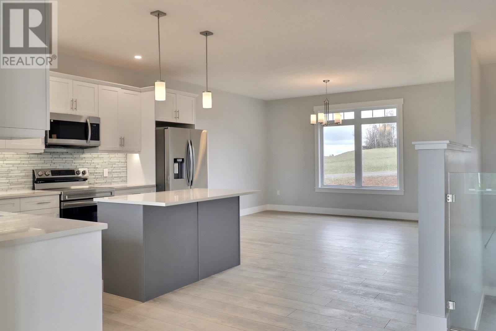 7 East Bay Drive - 10