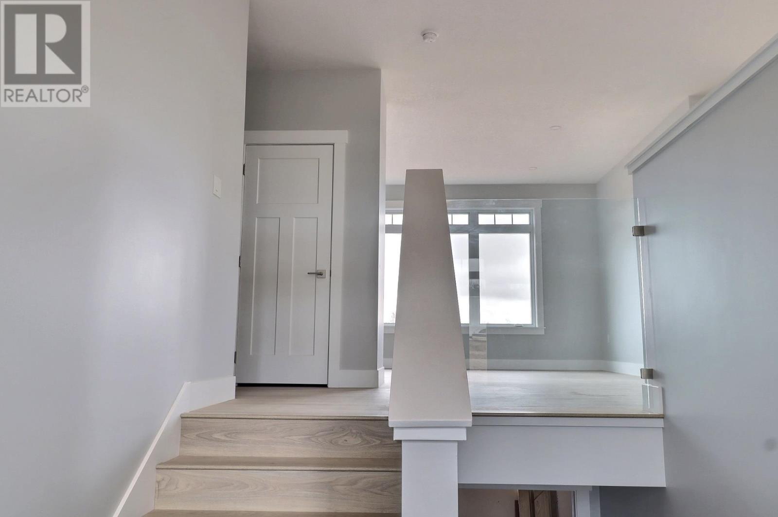 7 East Bay Drive - 2