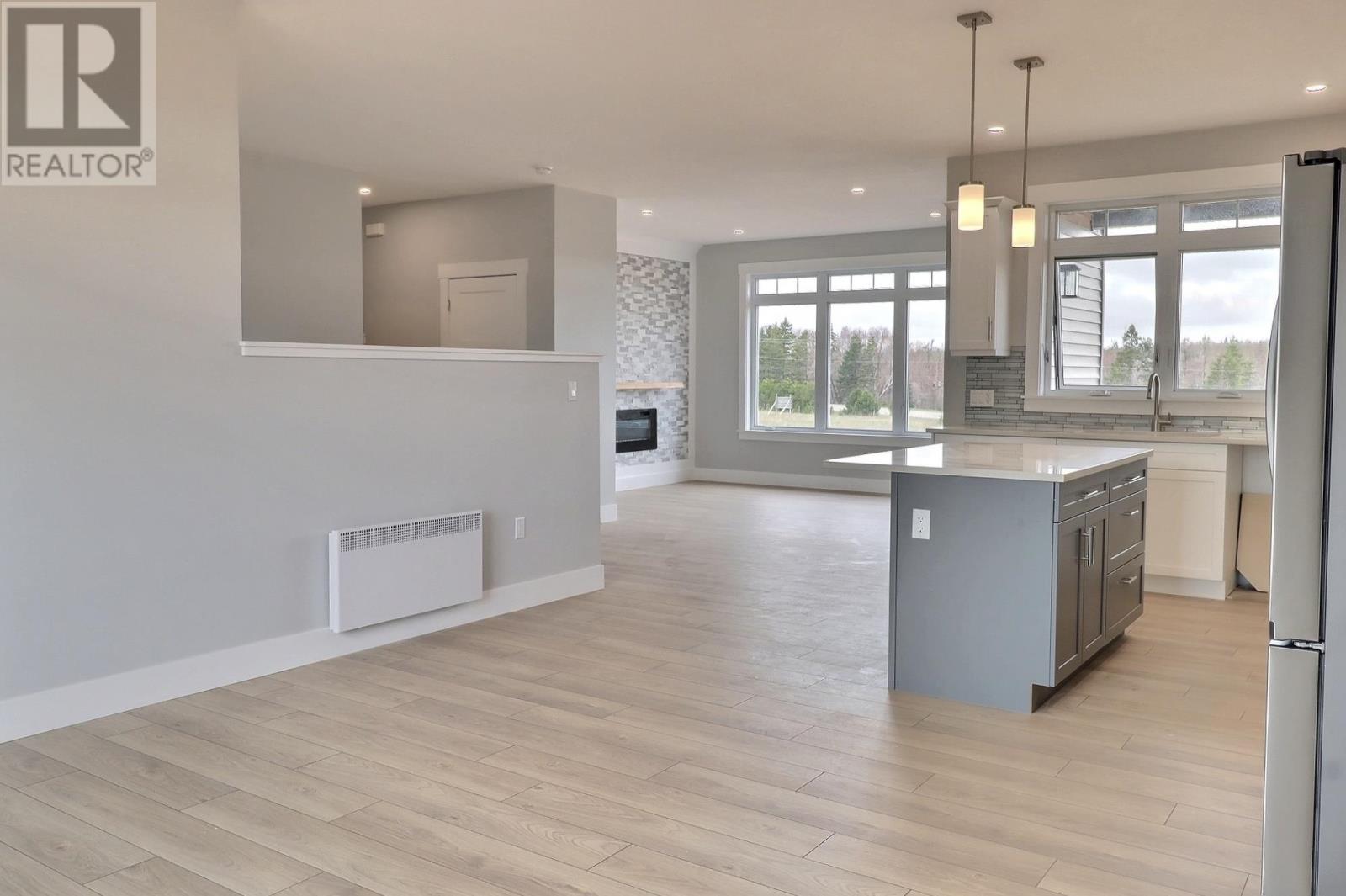 7 East Bay Drive - 5