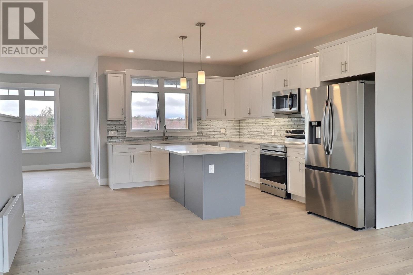 7 East Bay Drive - 9