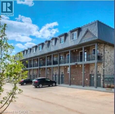 58 HOWE Drive Unit# 12, Kitchener, Ontario, N2E1J4 — Photo 3