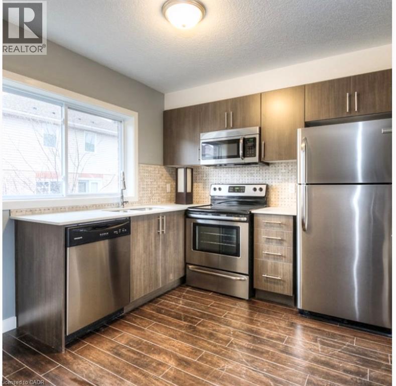 58 HOWE Drive Unit# 12, Kitchener, Ontario, N2E1J4 — Photo 6