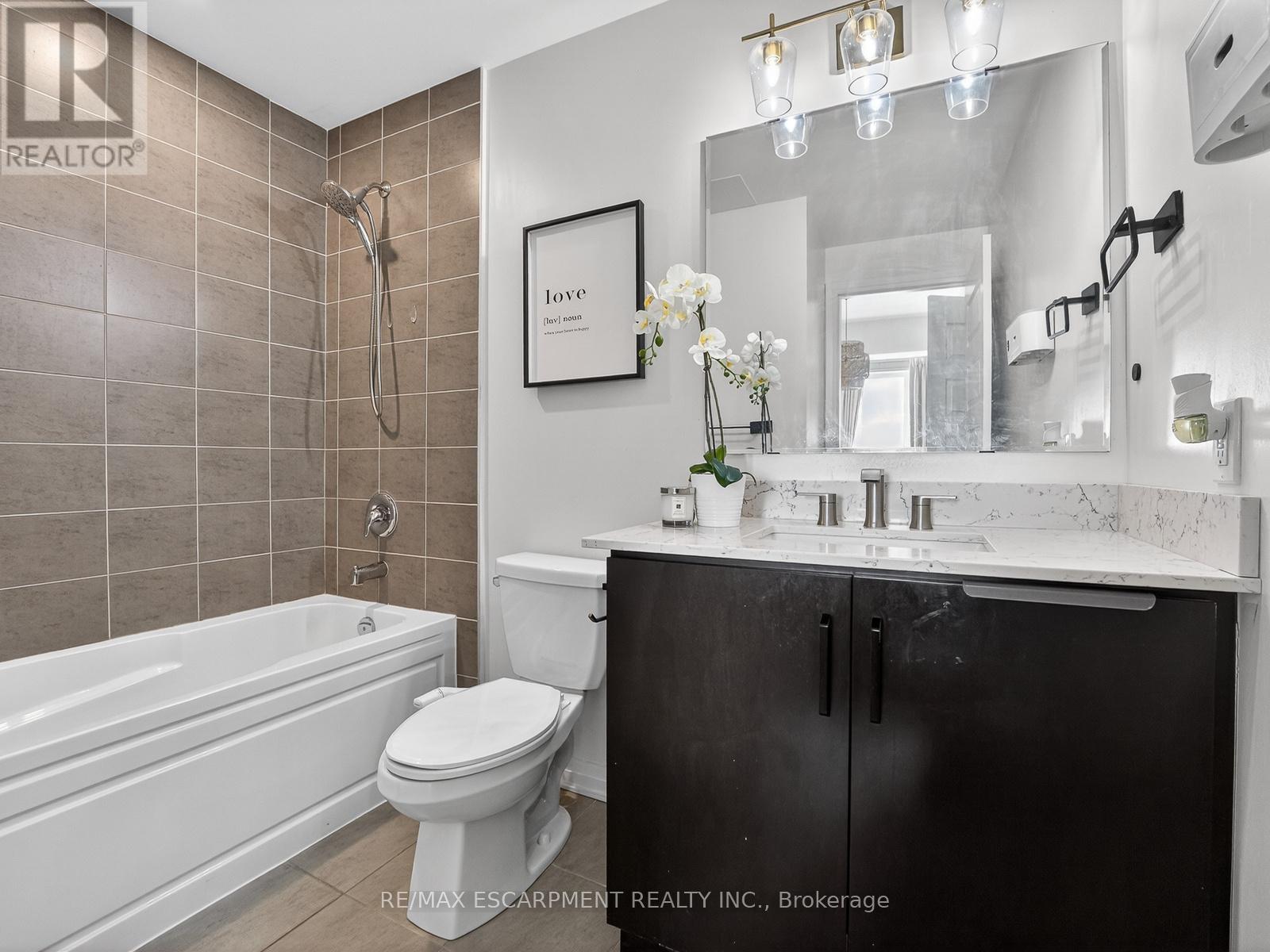 #631 1105 LEGER WAY - 15