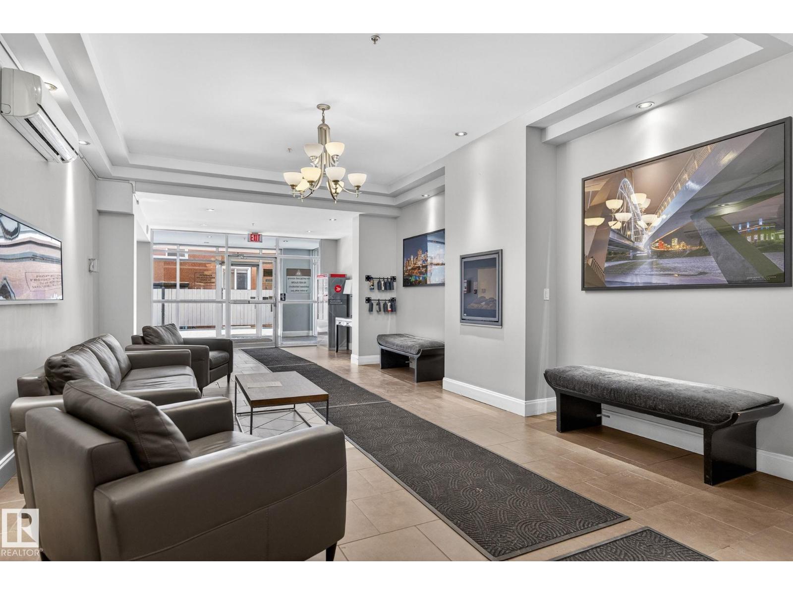 #301 9819 104 ST NW - 5