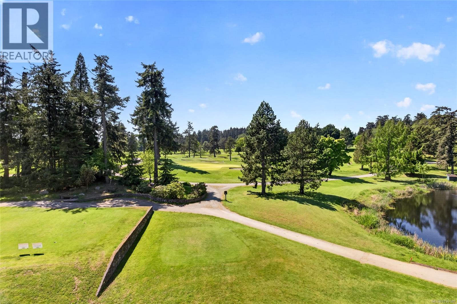 303E 1115 Craigflower Road, Esquimalt