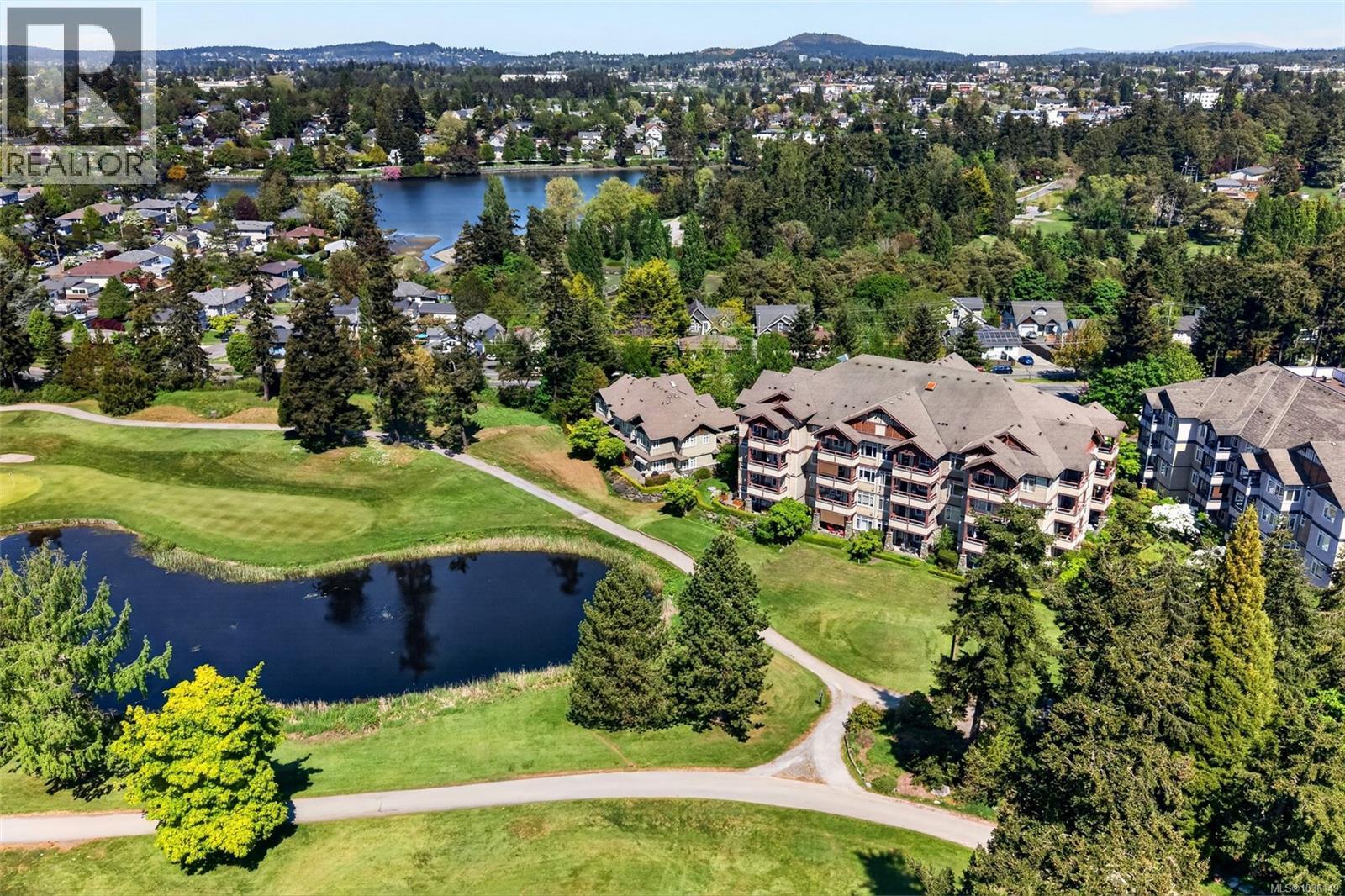 303E 1115 Craigflower Road, Esquimalt