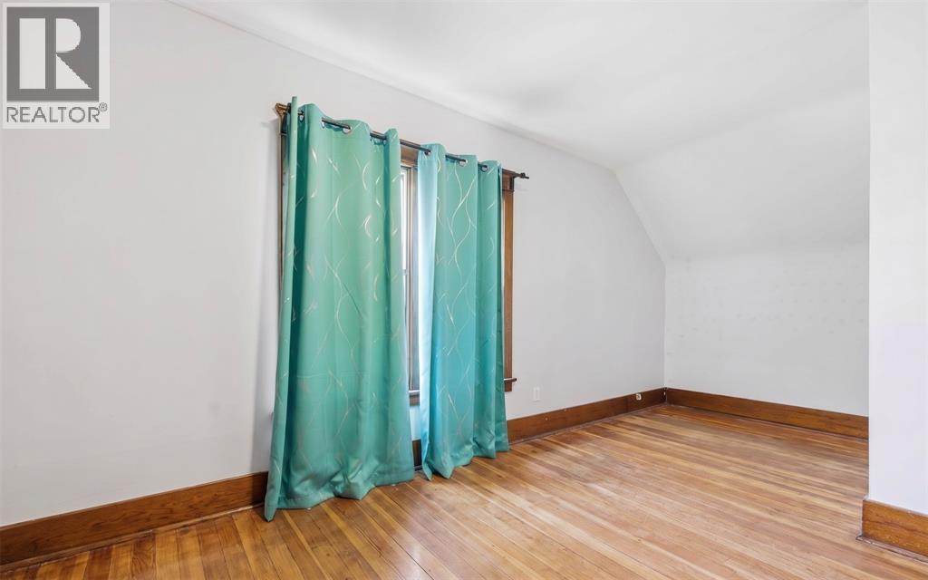 173 MITTON STREET South, Sarnia, Ontario, N7T3C8 — Photo 14