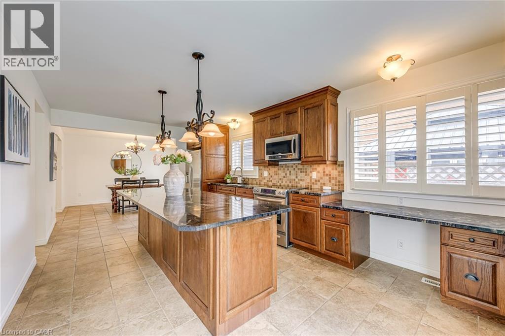 43 NISKA Drive, Waterdown, Ontario, L0R2H3 — Photo 17