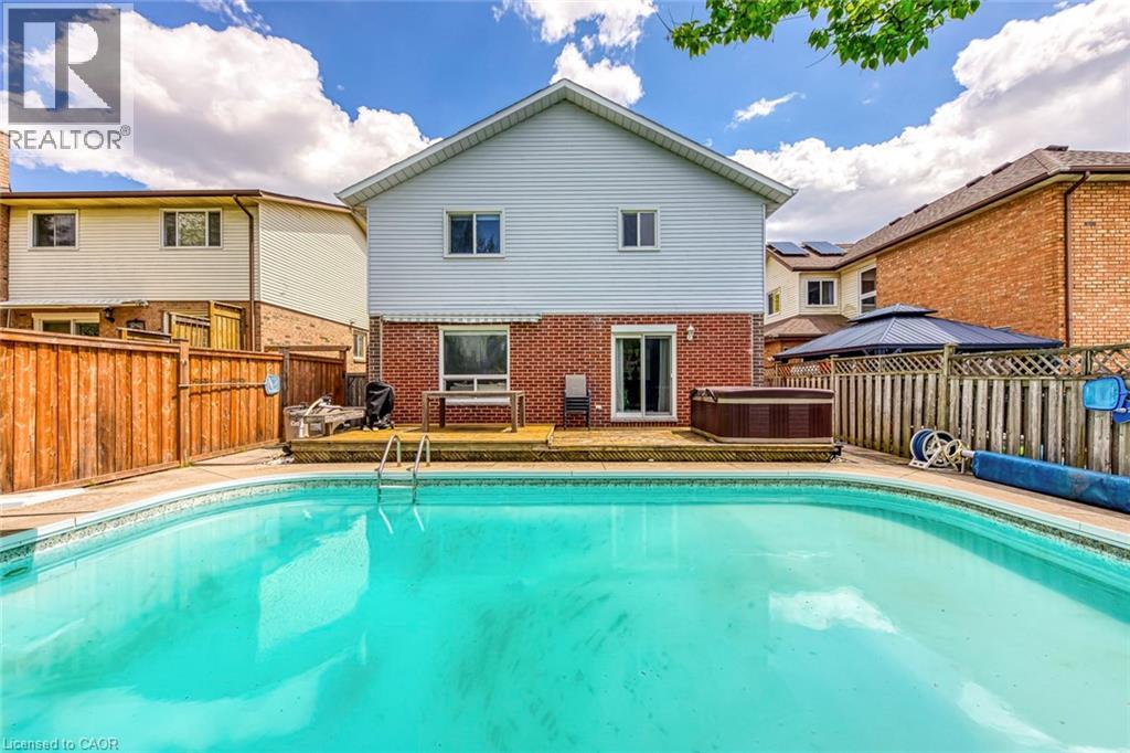 43 NISKA Drive, Waterdown, Ontario, L0R2H3 — Photo 47