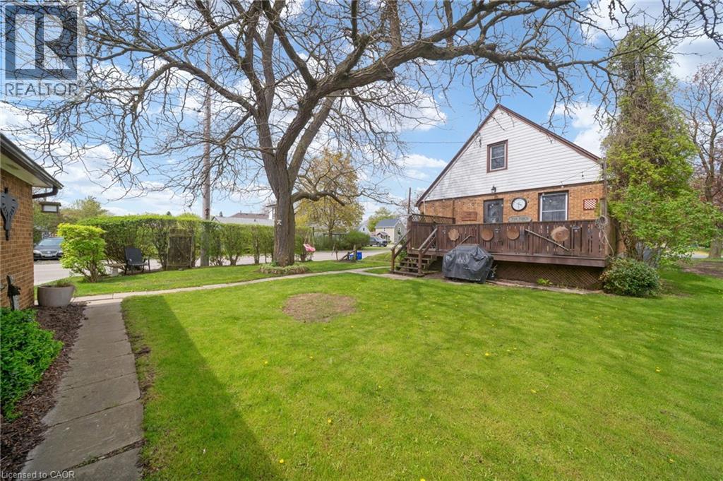 14 SHERRING Street N - 41