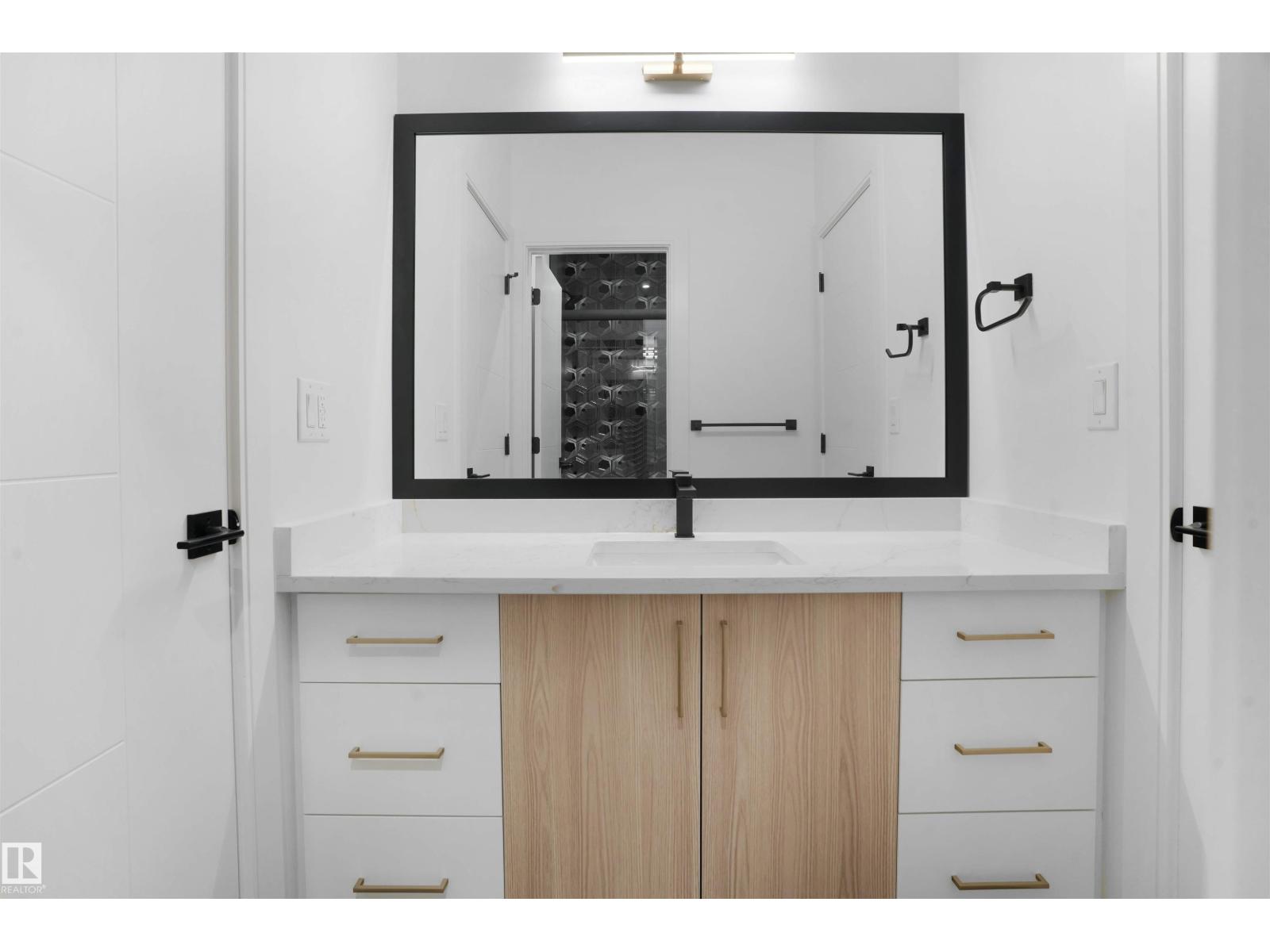 22139 81 AV NW - 55