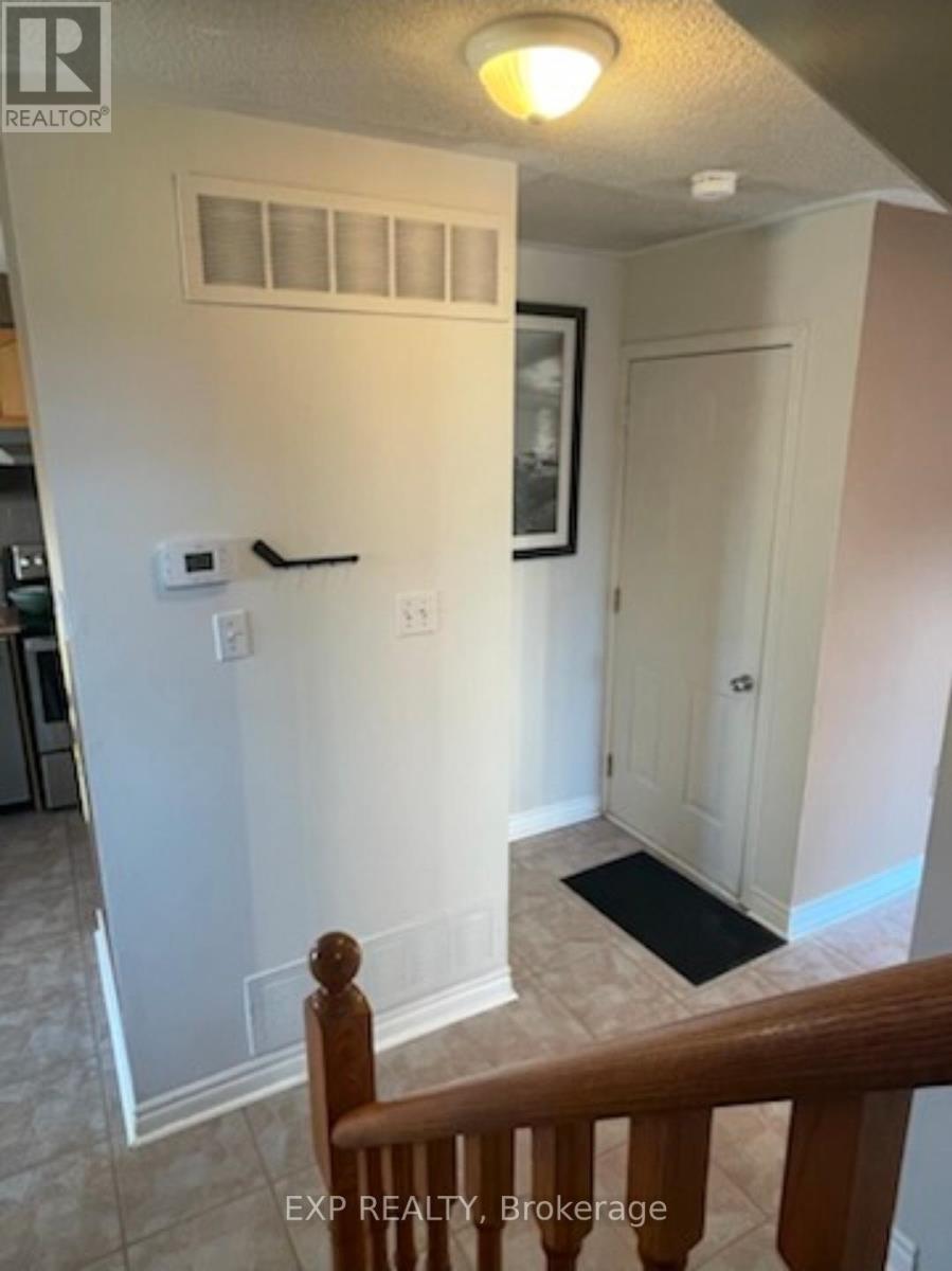 33 WRENDALE CRESCENT - 10