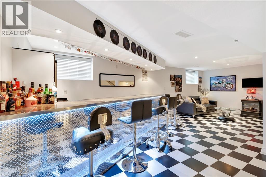 257 DONLY Drive S - 35