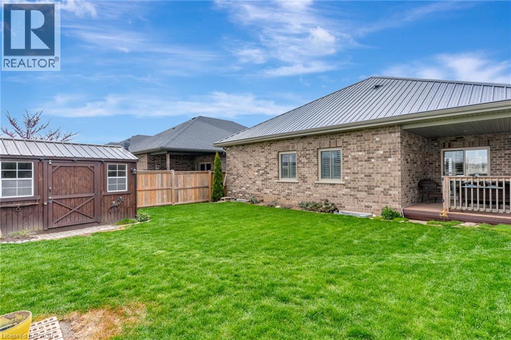 257 DONLY Drive S - 44