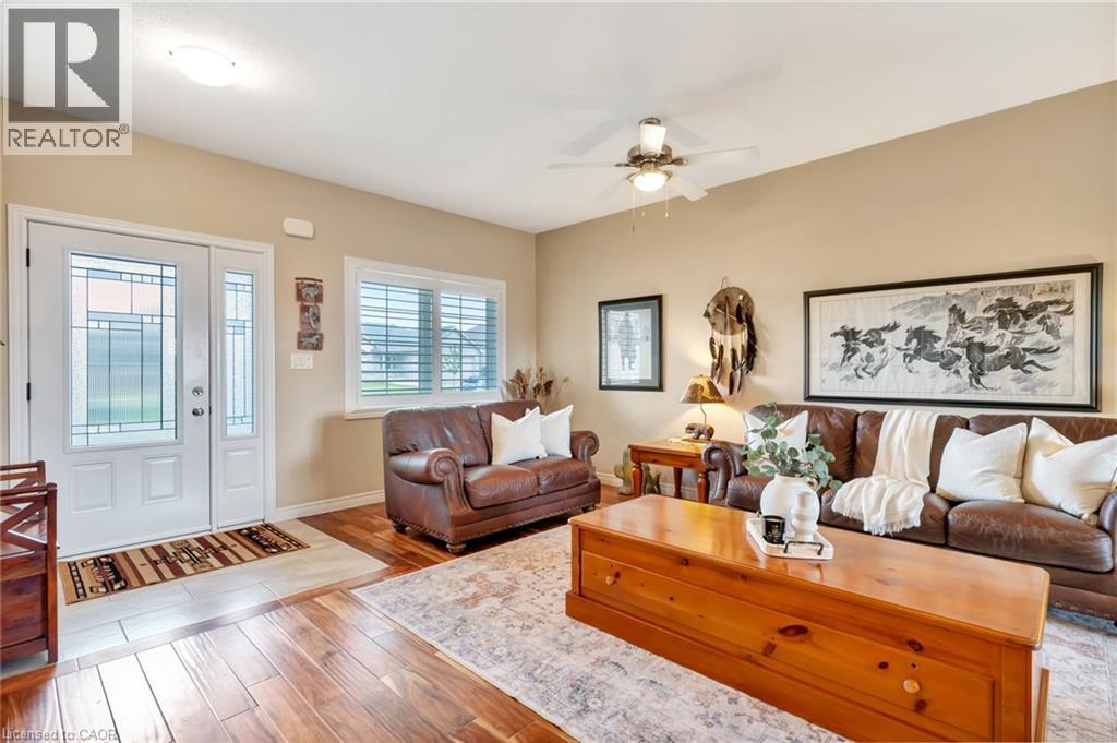 257 DONLY Drive S - 7