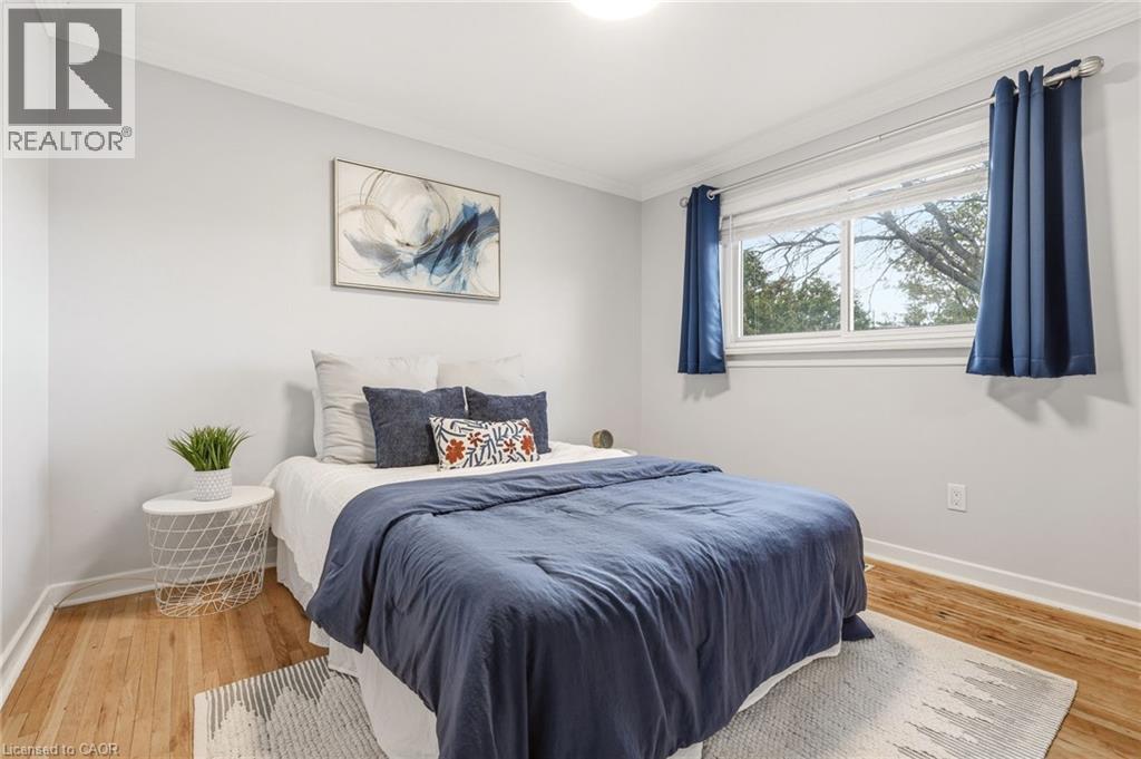 694 MULLIN Way, Burlington, Ontario, L7L4J7 — Photo 32