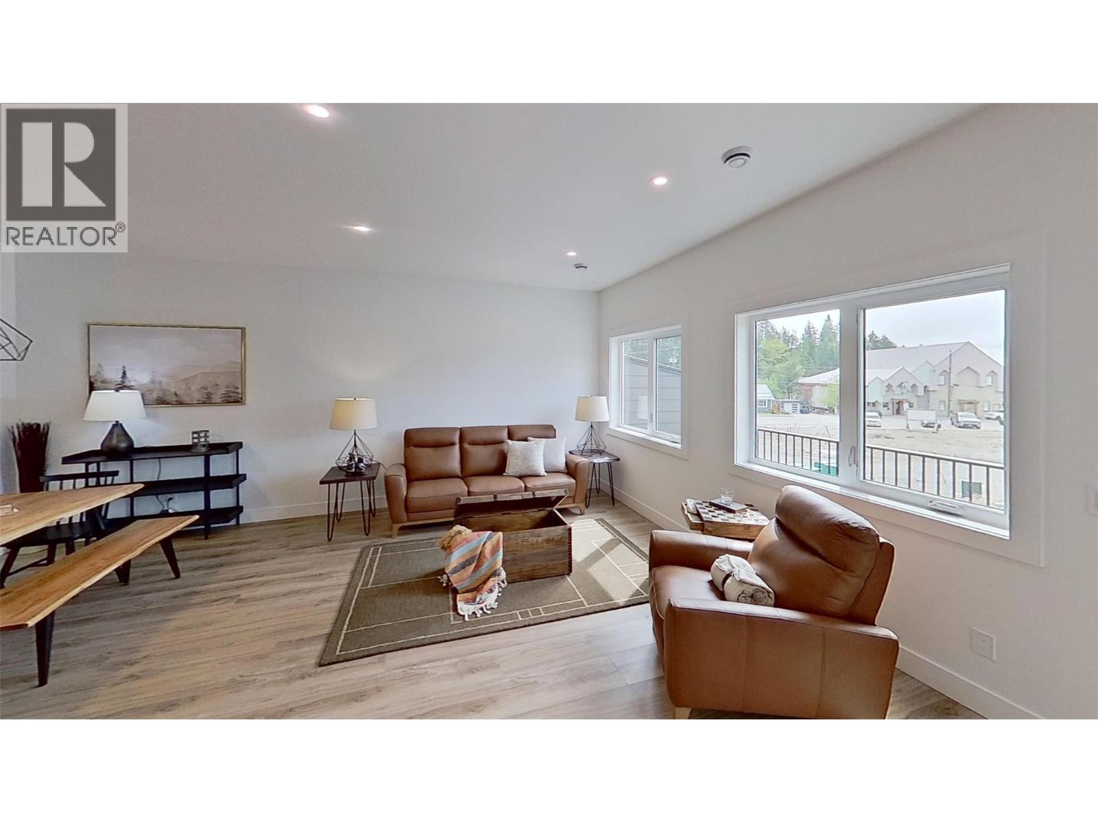 #204 70 Boundary Street - 7