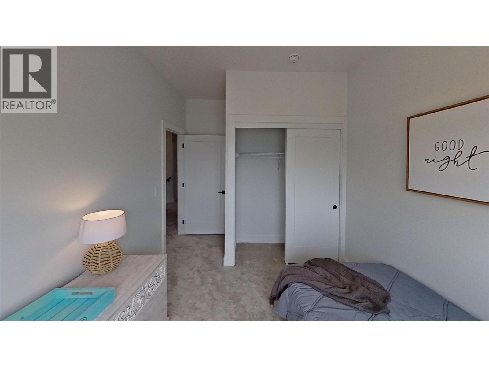 #204 70 Boundary Street - 14