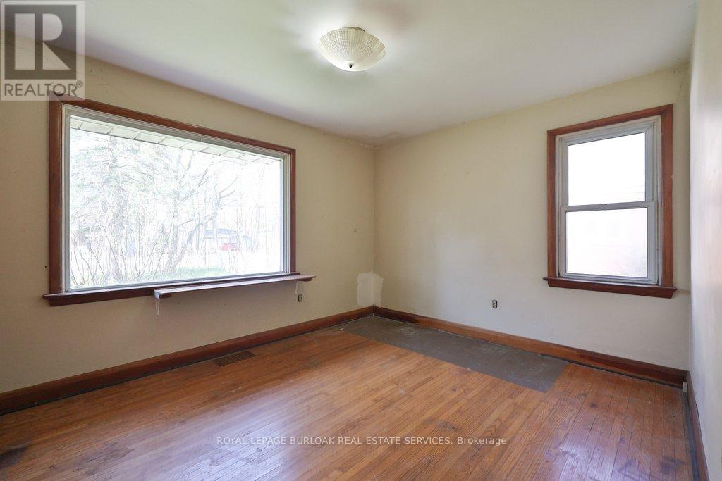 759 KING ROAD - 20