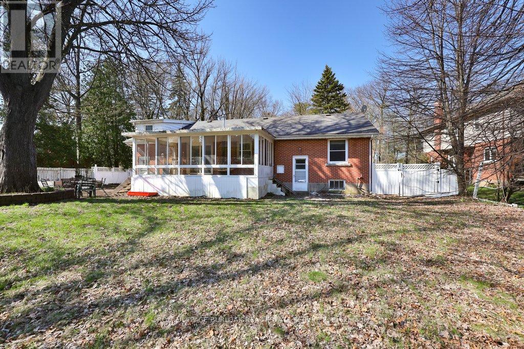 759 KING ROAD - 5