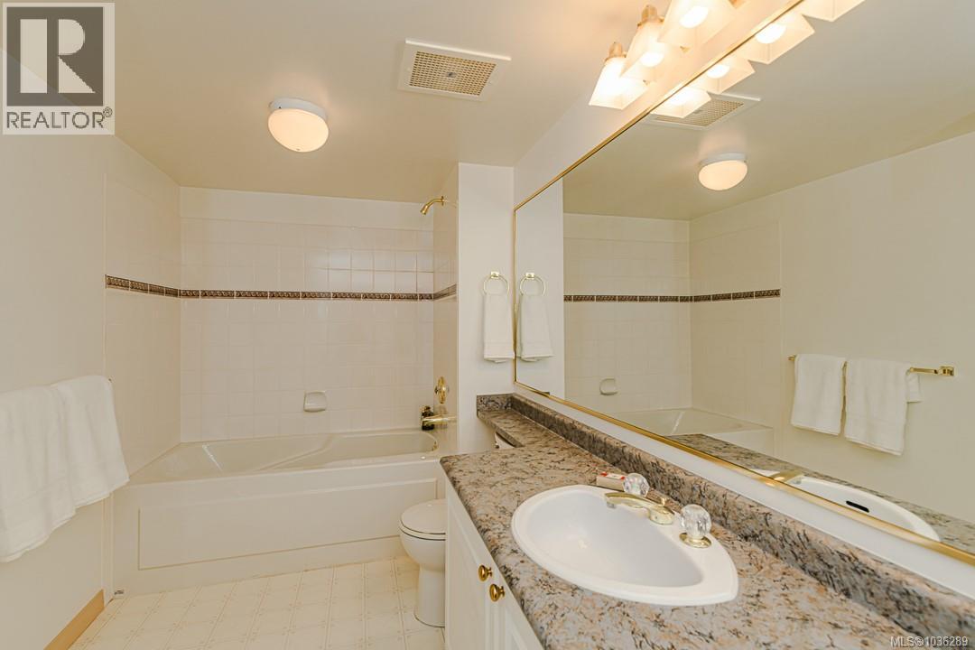 #104 1085 Tillicum Rd - 18