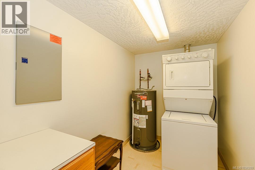 #104 1085 Tillicum Rd - 25