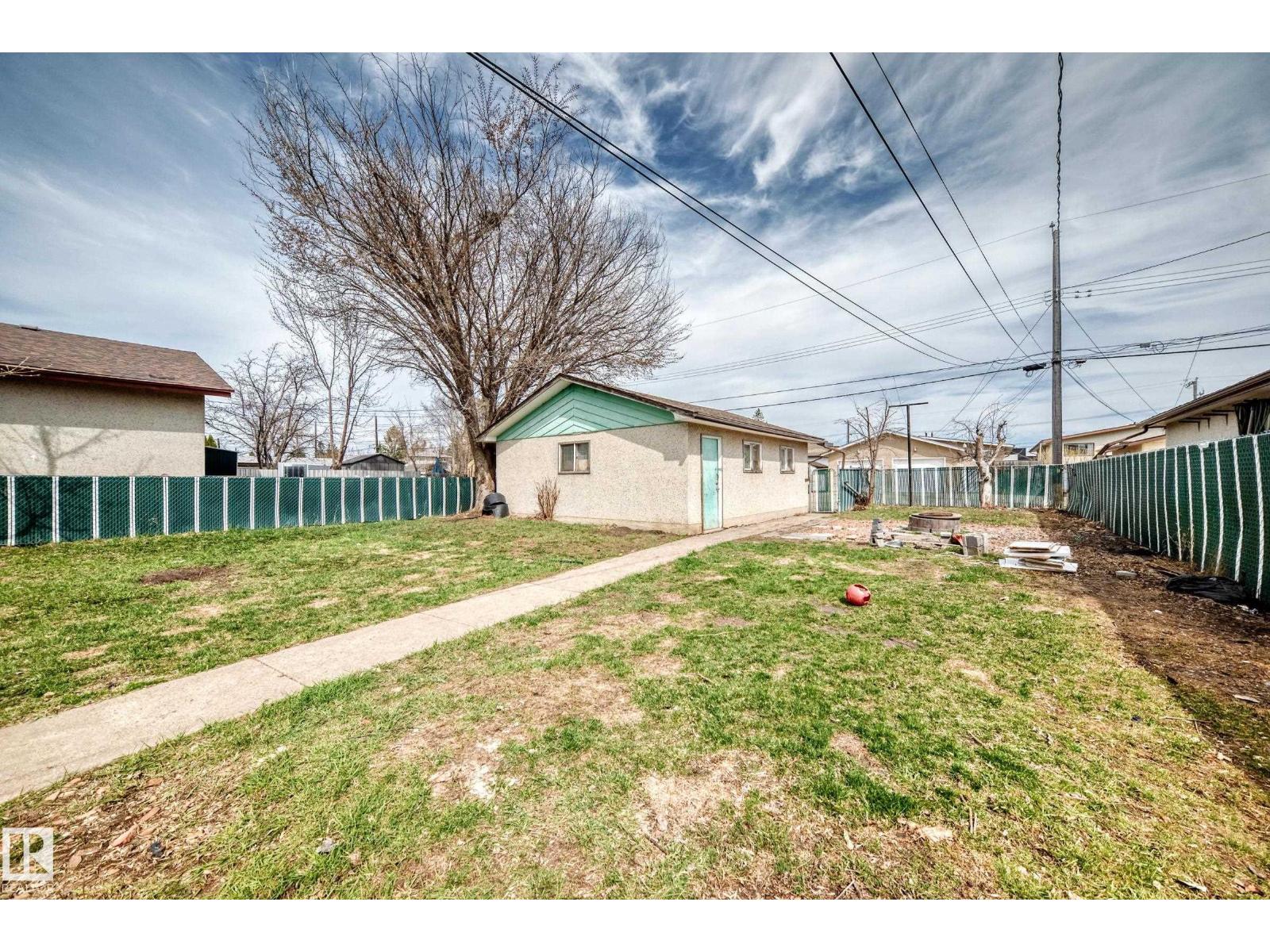 12825 102 ST NW, Edmonton