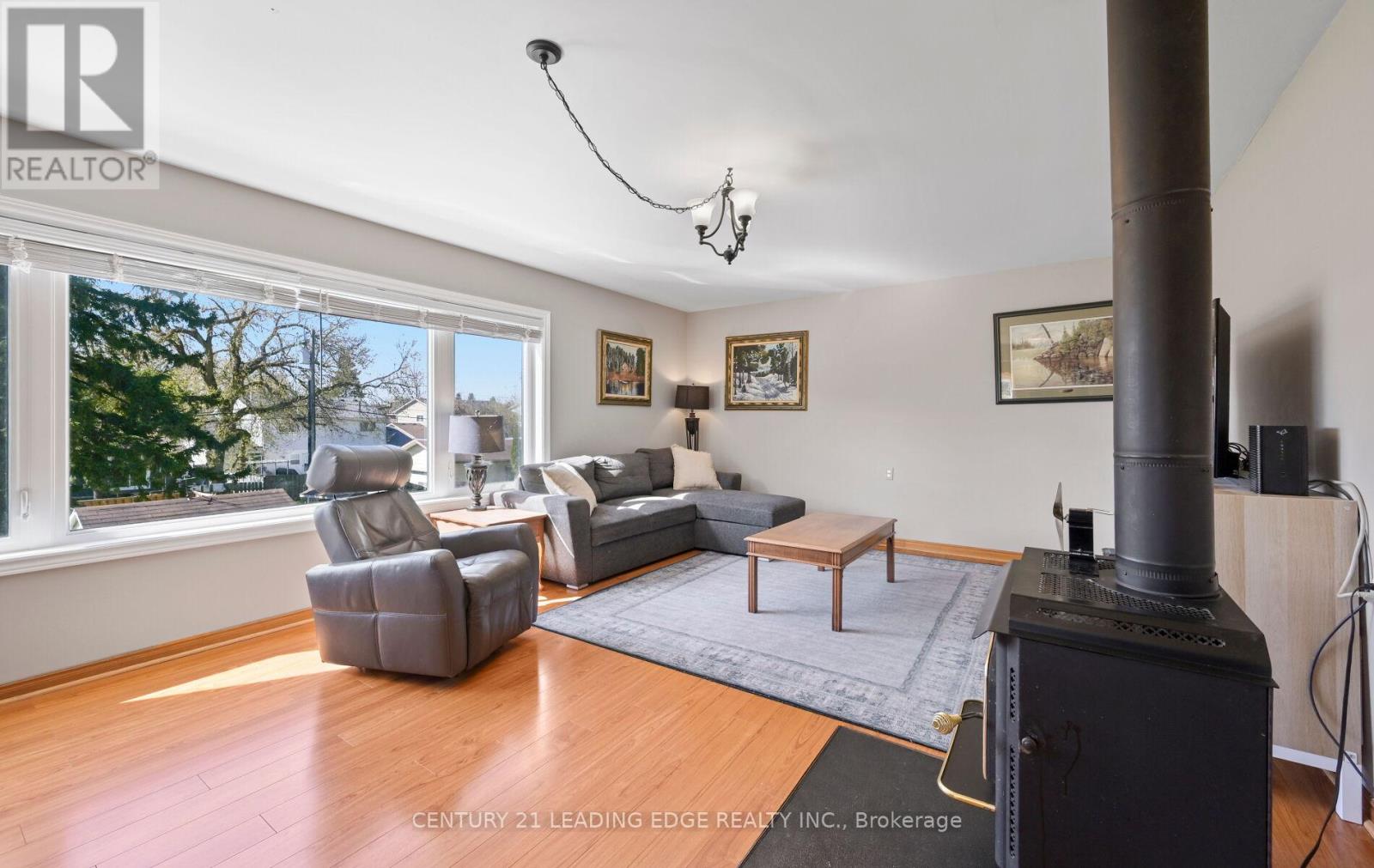333 ANDREW STREET - 17