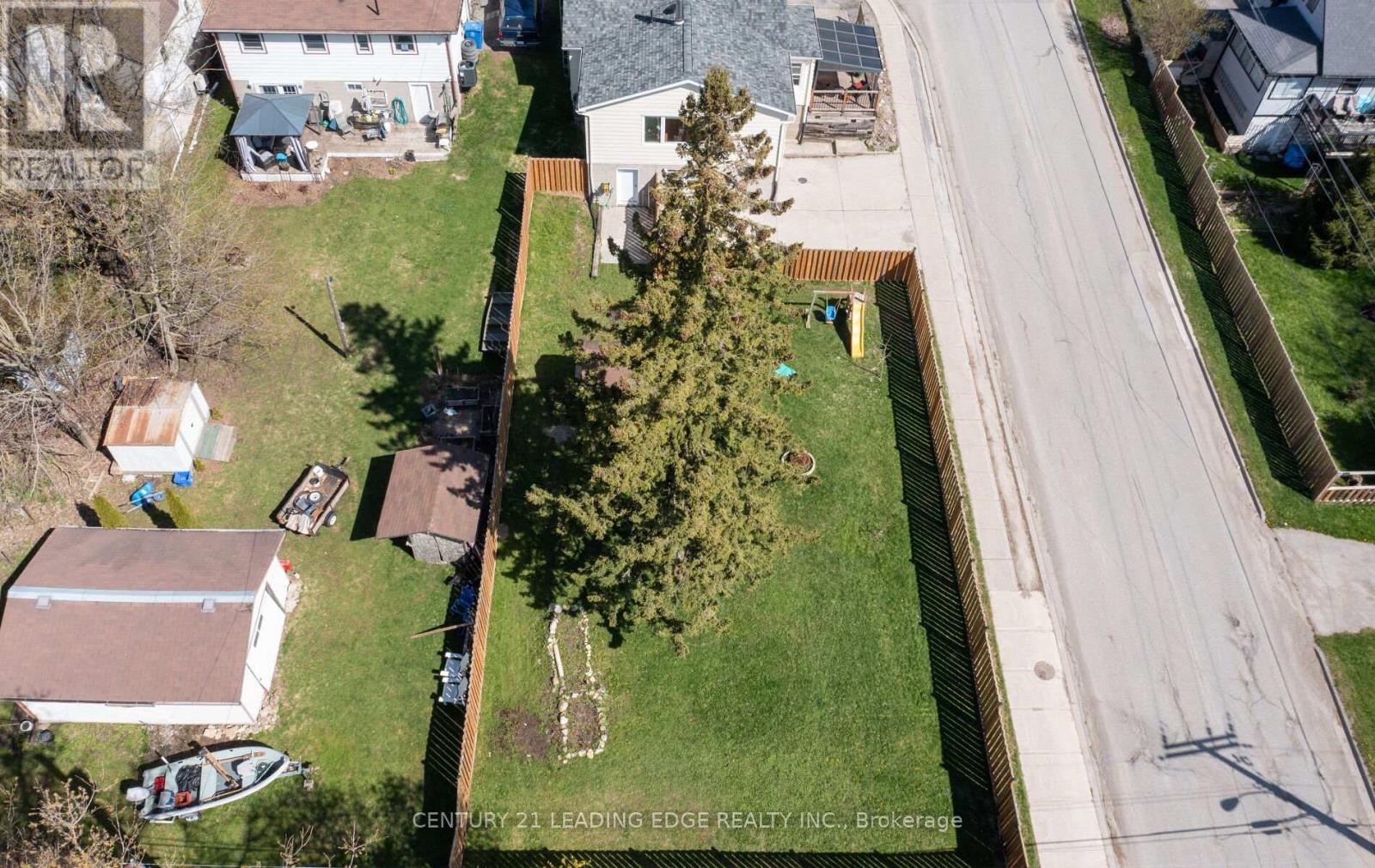 333 ANDREW STREET - 40