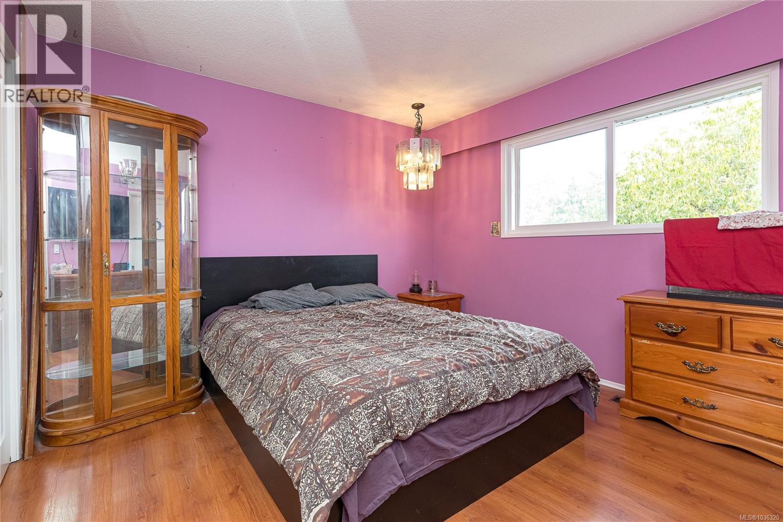  1268 Marchant Road, Central Saanich
