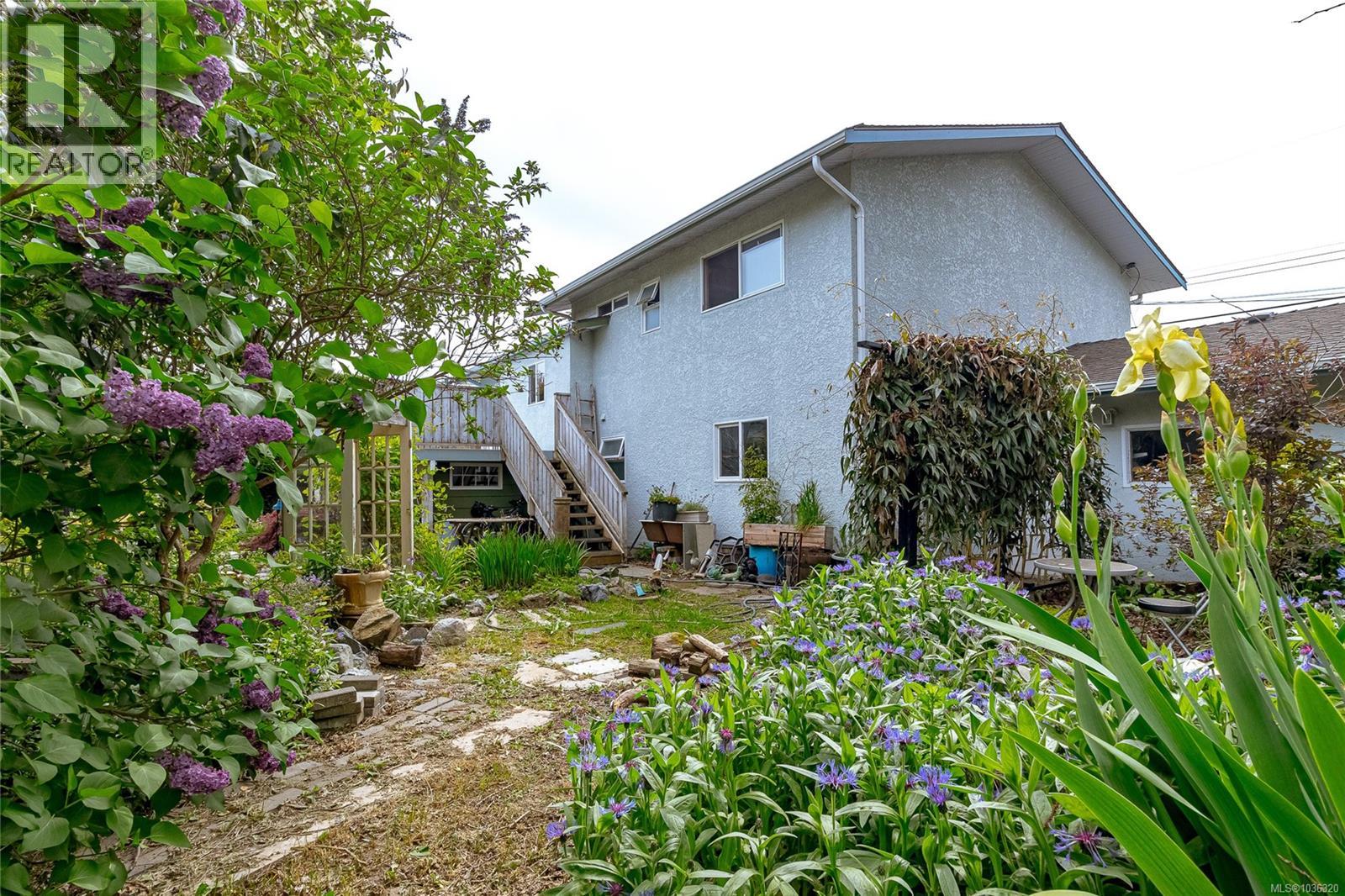  1268 Marchant Road, Central Saanich