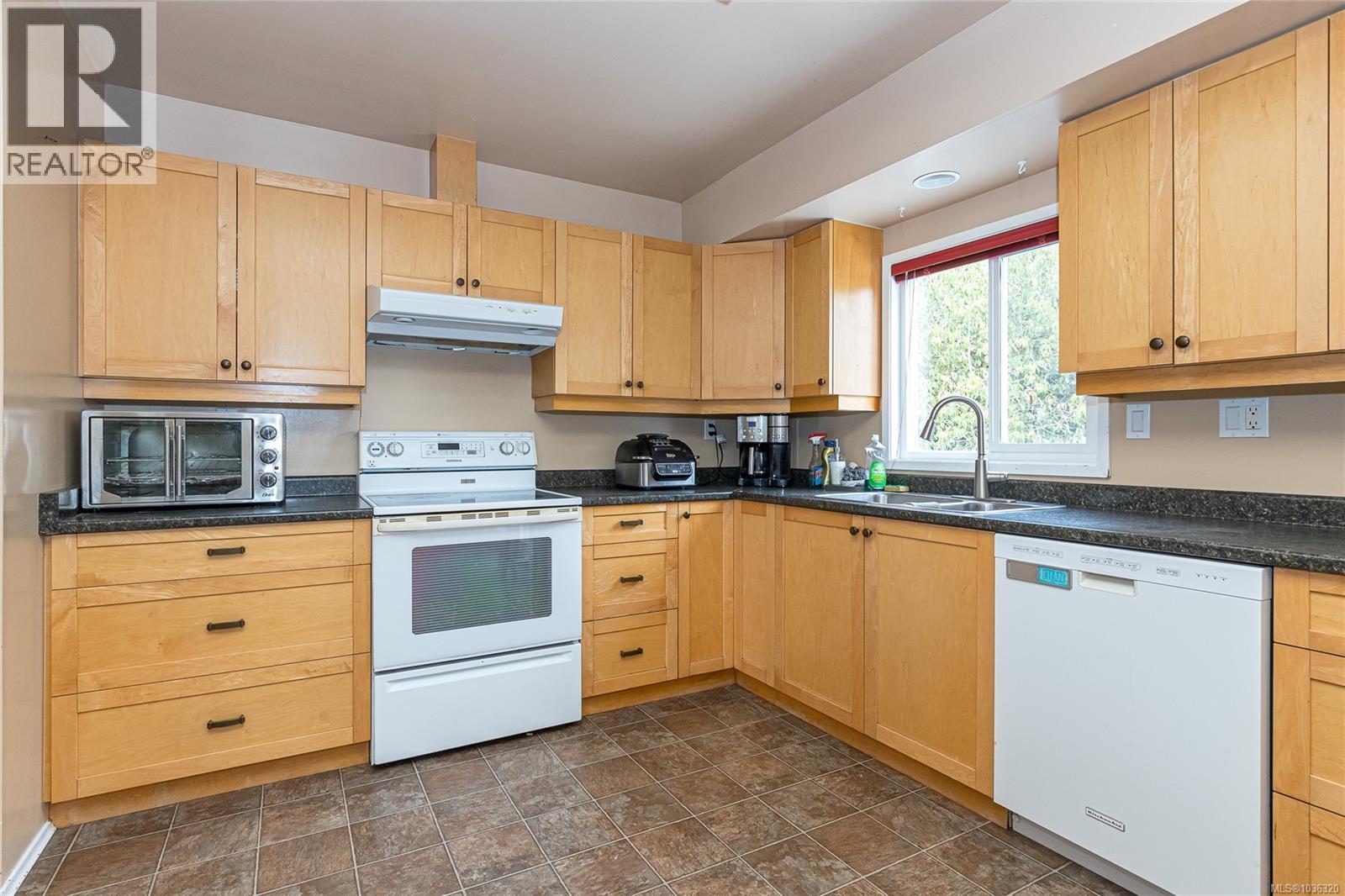  1268 Marchant Road, Central Saanich
