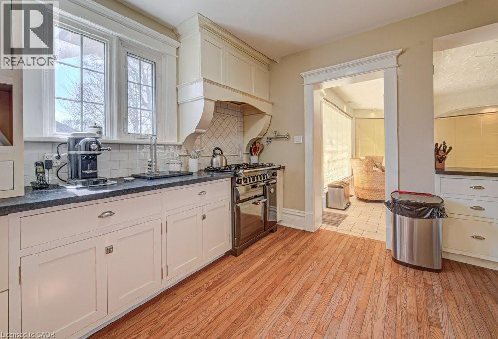 2032 CORONATION Boulevard, Cambridge, Ontario, N3H3S5 — Photo 9