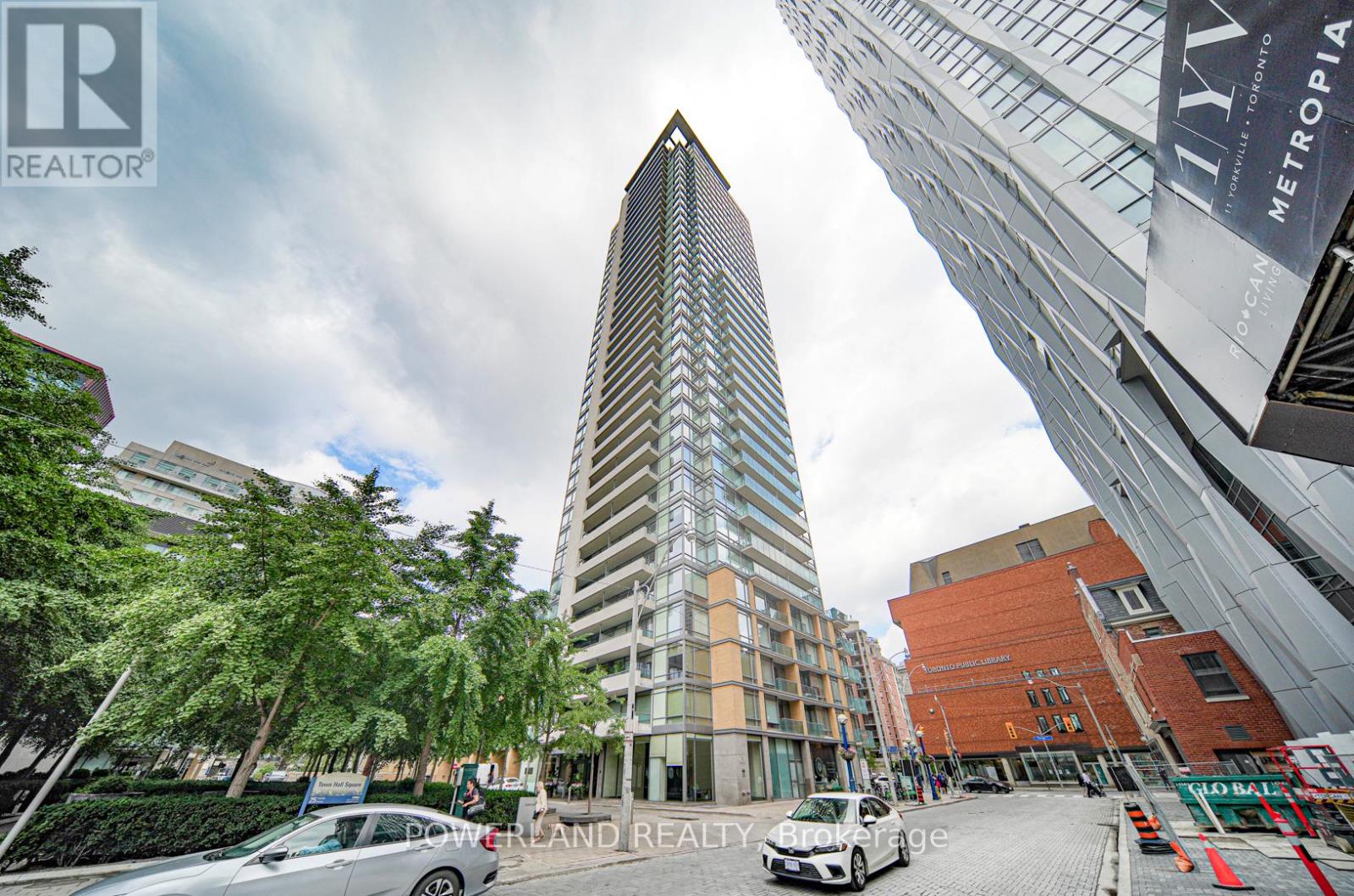 Listing photo of 317 - 18 YORKVILLE AVENUE