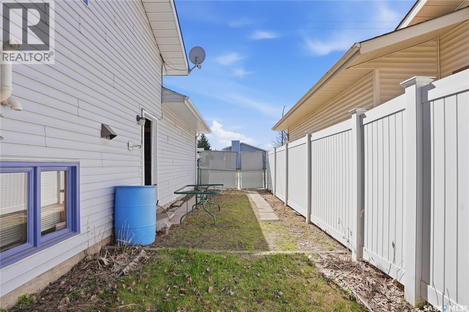 150 Adilman DRIVE — photo 48