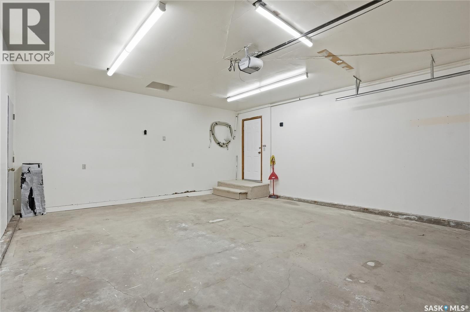 150 Adilman DRIVE — photo 49