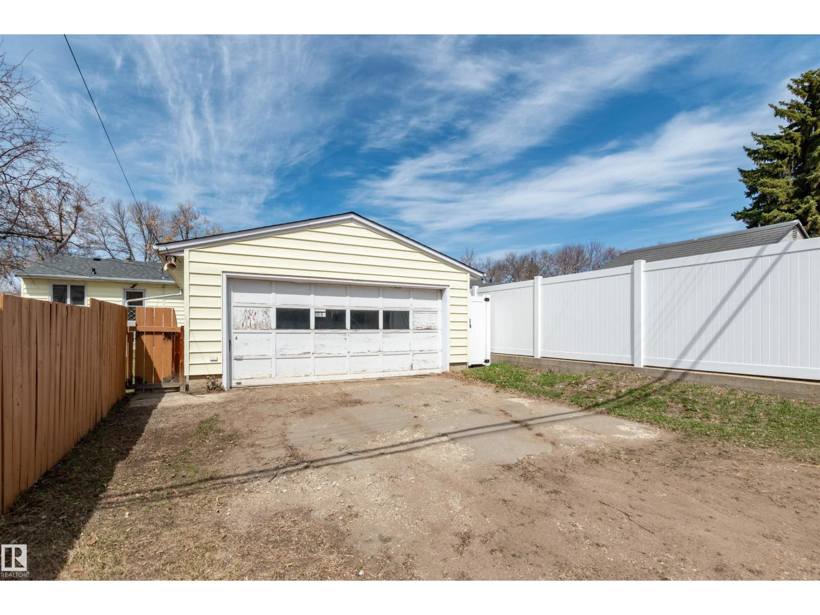 10009 96A AV, Fort Saskatchewan