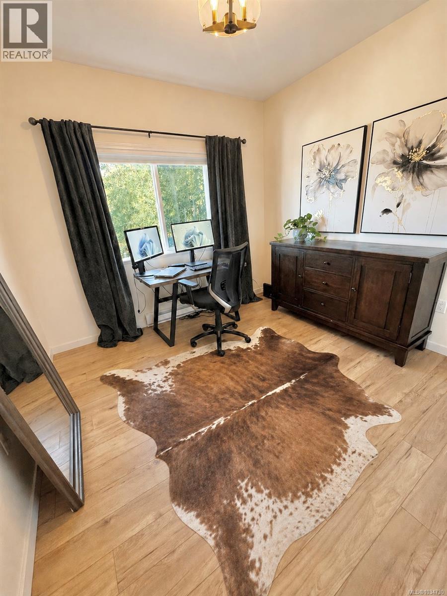 #409 360 Goldstream Ave - 8