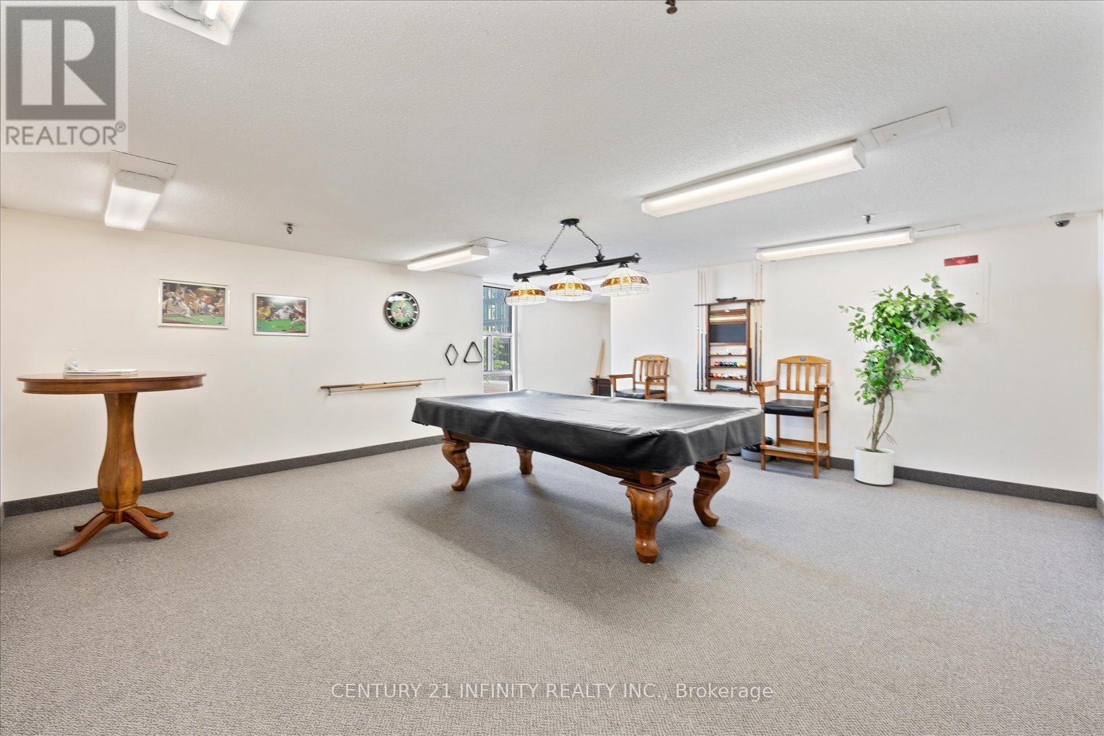 #635 50 RICHMOND STREET E - 31