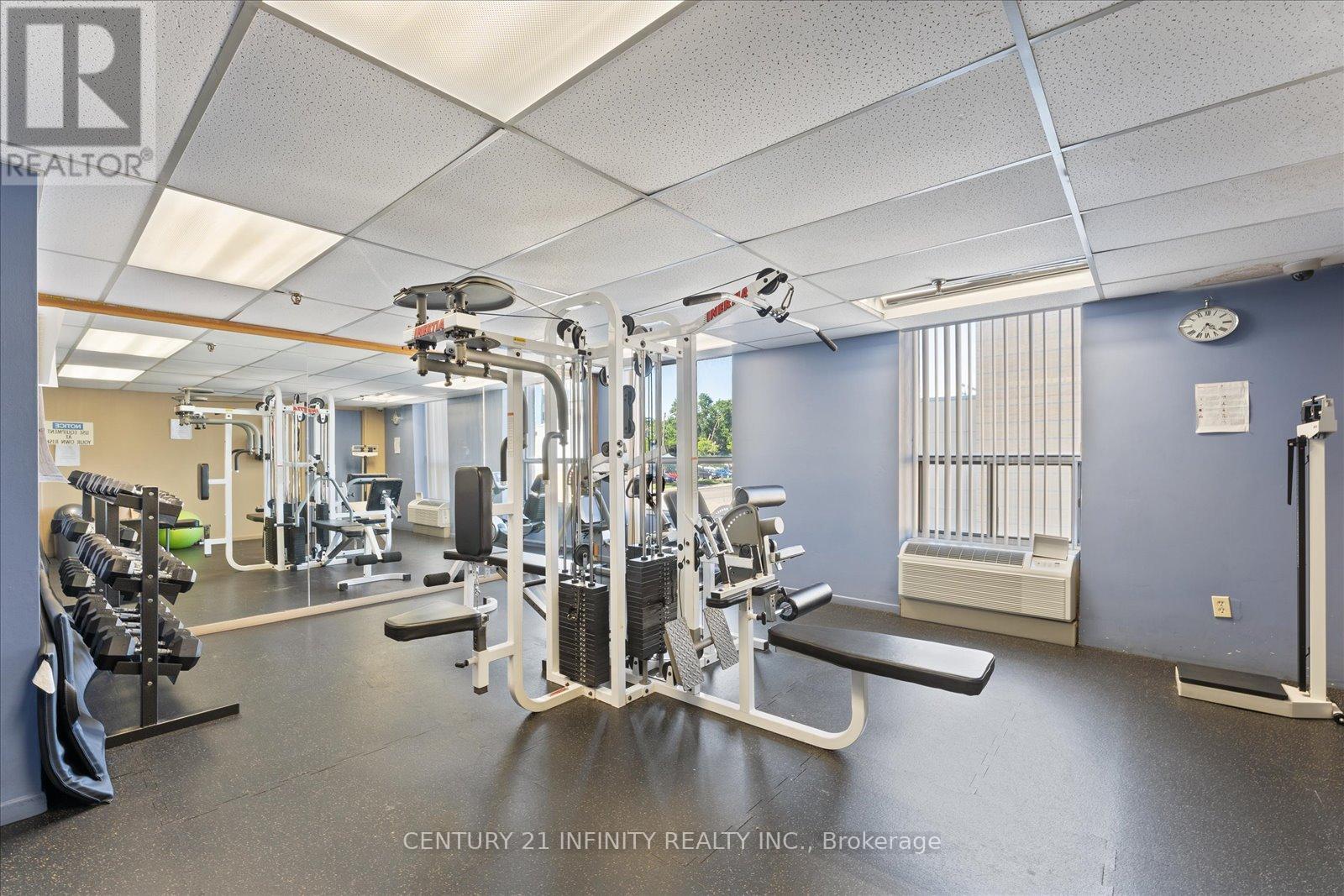 #635 50 RICHMOND STREET E - 30