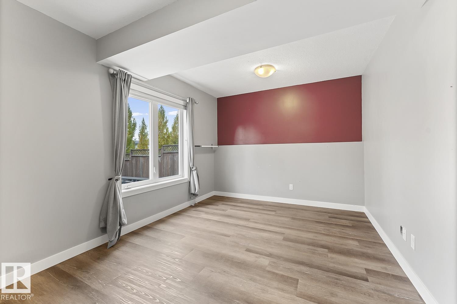 808 26 ST - 31