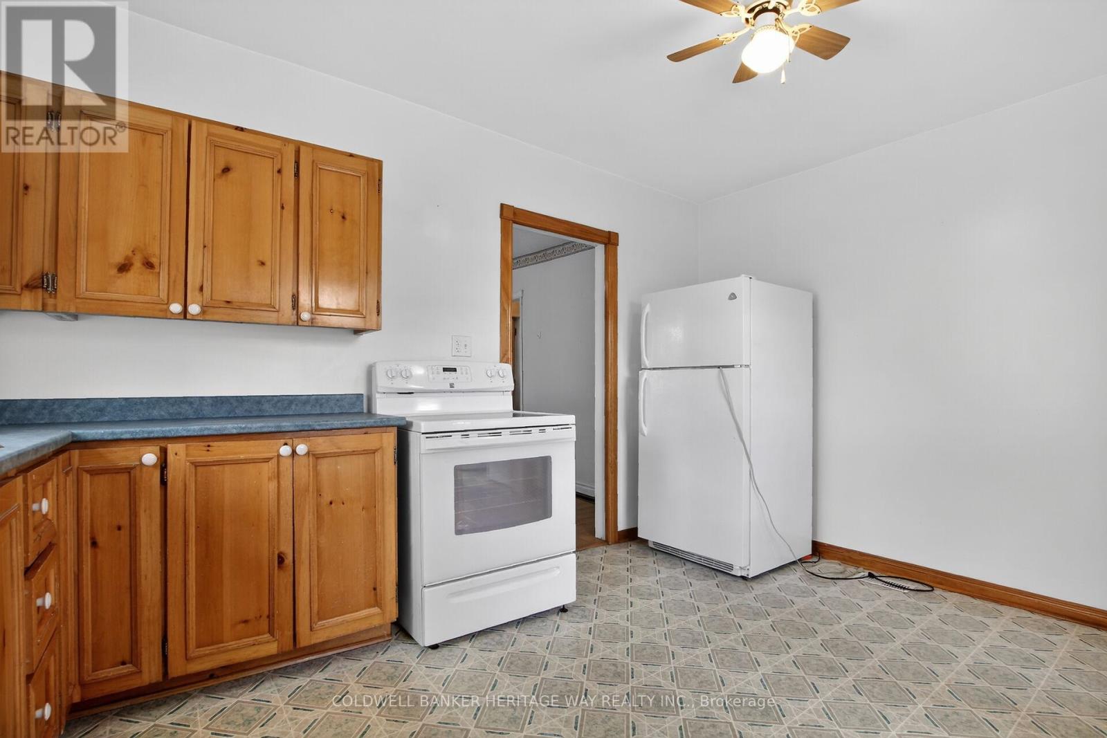 114 & 112 CLARENCE STREET - 12