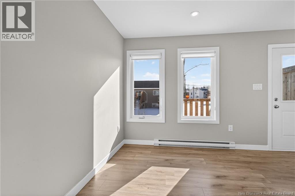 418-424 Damien Street - 16