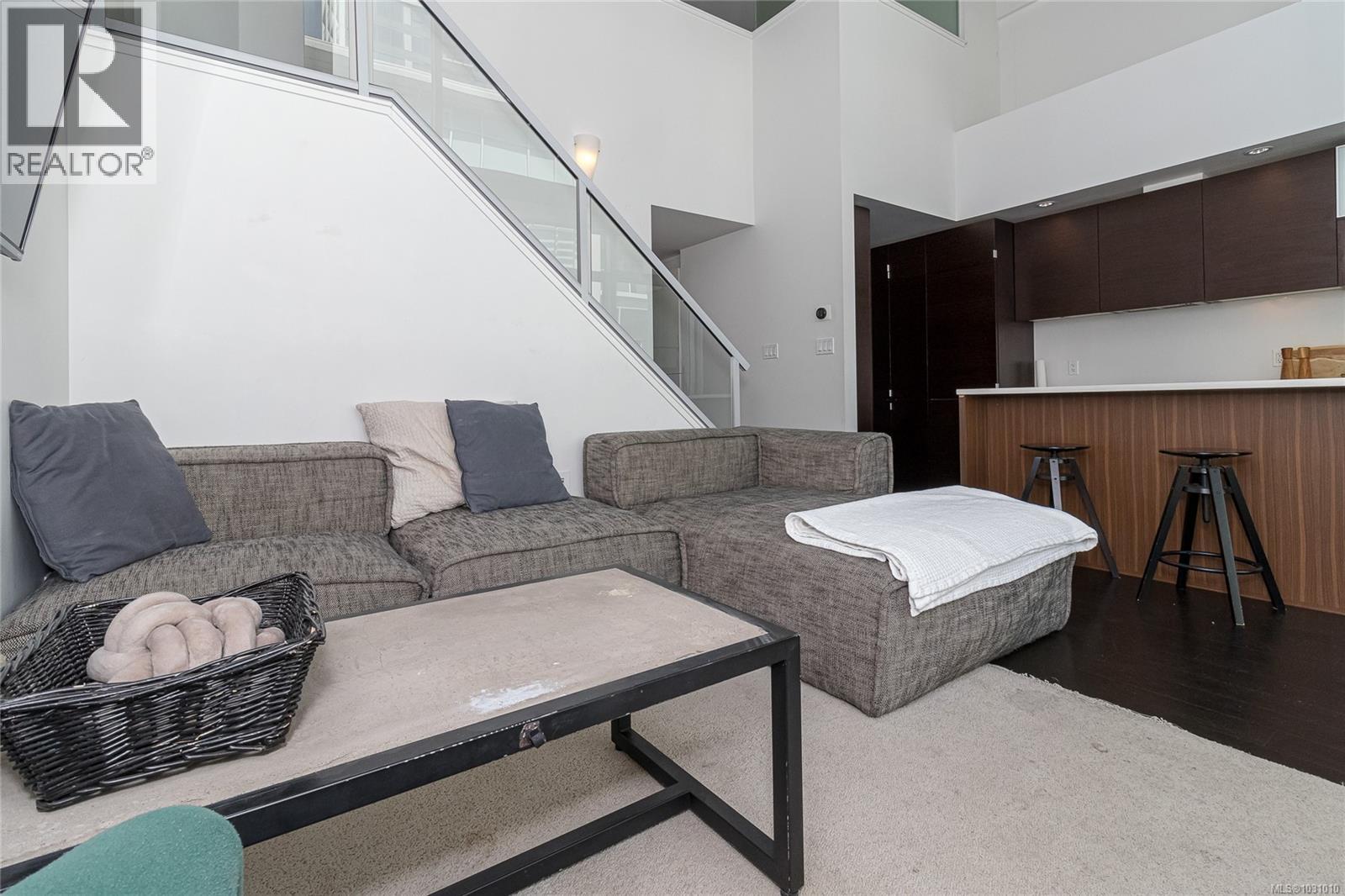 #417 770 Fisgard St - 8