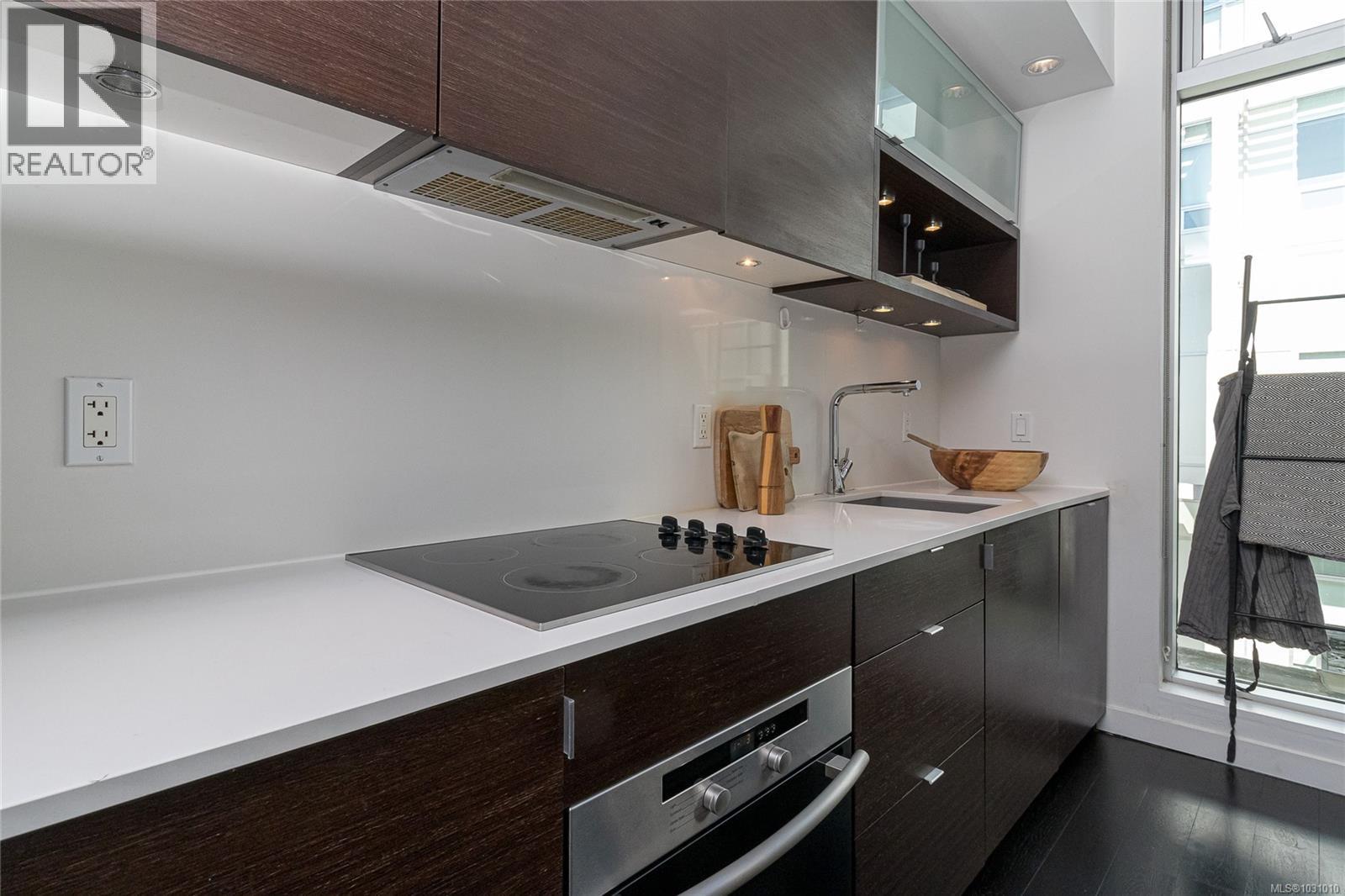 #417 770 Fisgard St - 13