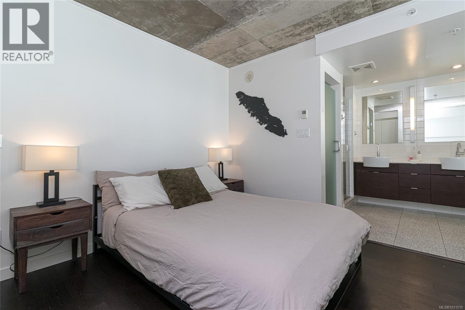 #417 770 Fisgard St - 22