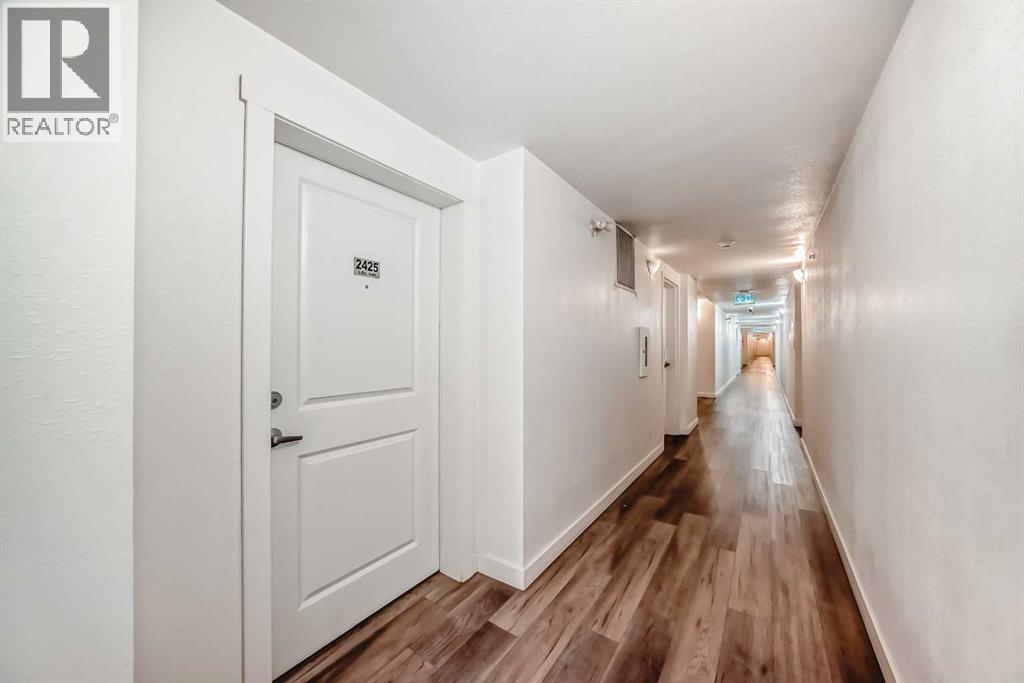 #2425 6118 80 Avenue NE - 42