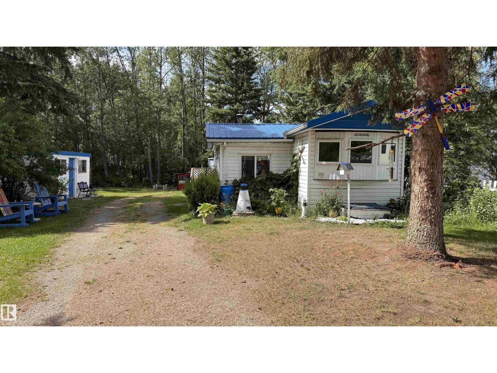 314, 11121 TWP RD 595 - 11