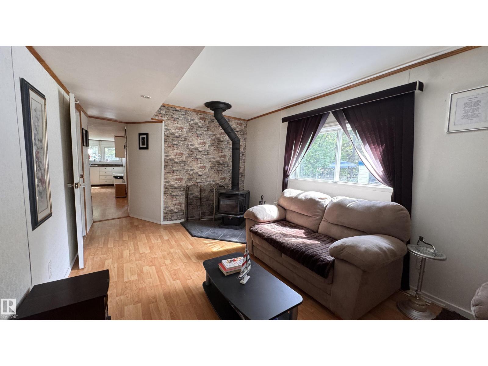 314, 11121 TWP RD 595 - 32