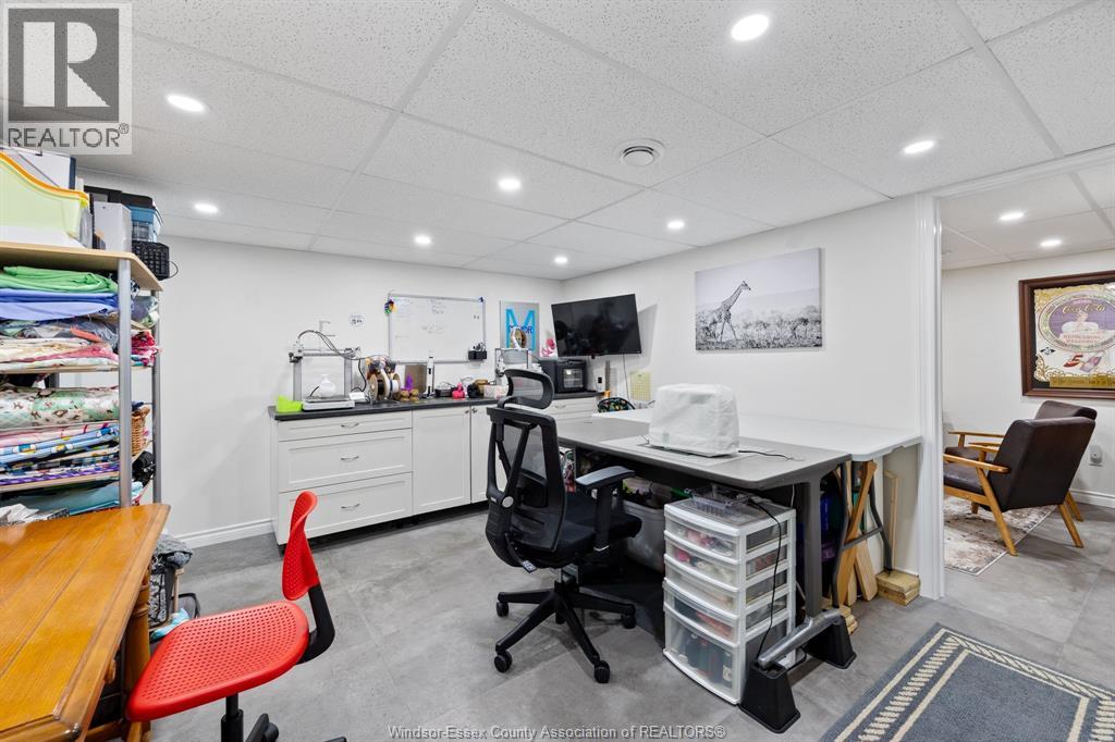 1226 AIMEE STREET - 20